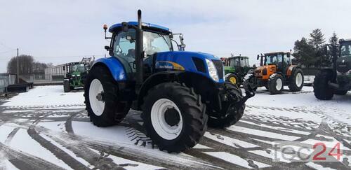 Traktor New Holland - T 7030