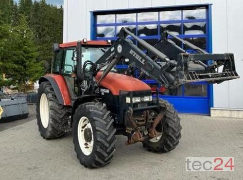 New Holland M100 ohne Frontlader