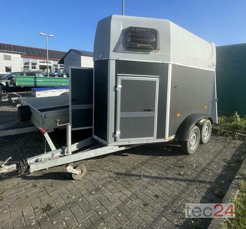 Trailer/Carrier Humbaur - Pferdetransportanhänger Rapid