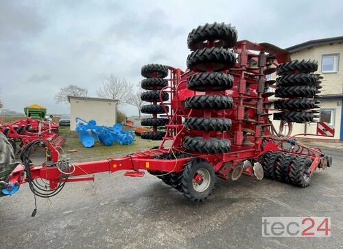 Horsch Pronto 6 Dc anno di costruzione 2006 Pragsdorf