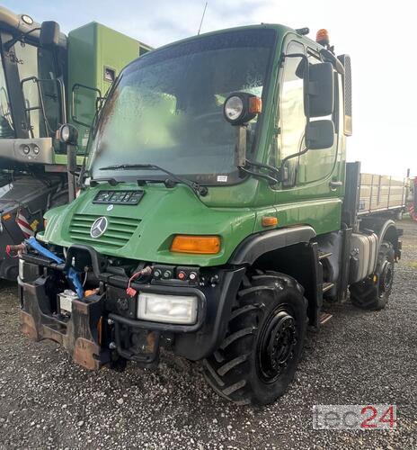 Mercedes-Benz UNIMOG 400