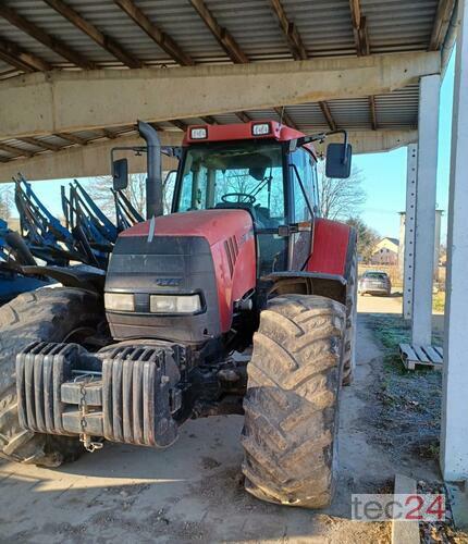 Case IH CVX 170 Año de fabricación 2002 Accionamiento 4 ruedas