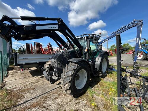 Valtra N 154 caricatore anteriore anno di costruzione 2019