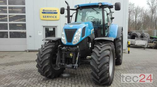 Traktor New Holland - T 7.235 PC