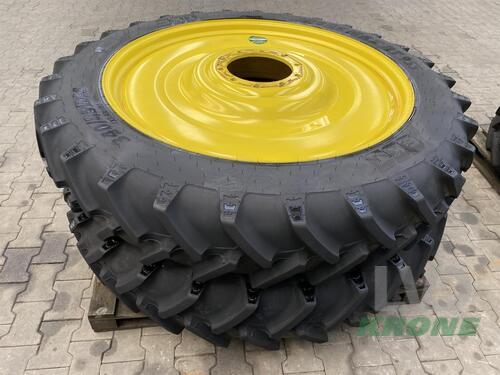 BKT 340/85r48 anno di costruzione 2022 Spelle