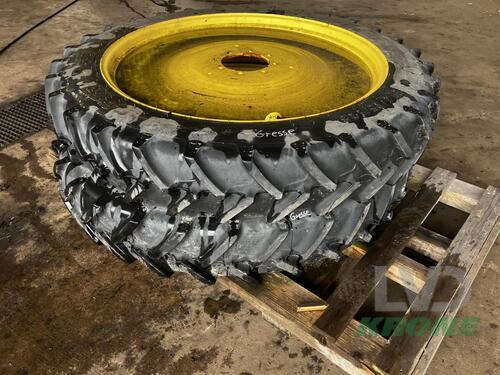 BKT 270/95r48 Anul fabricaţiei 2022 Spelle