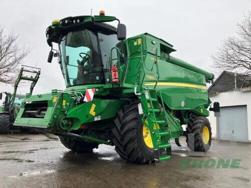 John Deere T560 HM