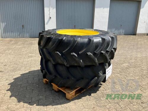 Vredestein 420/85r30 Spelle