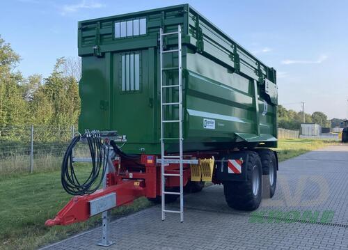 Kröger MUK 303
