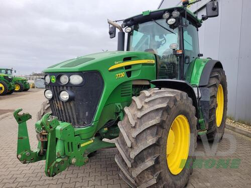 John Deere 7730
