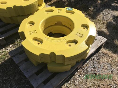 John Deere 2x 70 + 530 Kg anno di costruzione 2022 Alt-Mölln