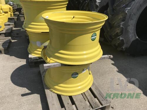 John Deere 18x30