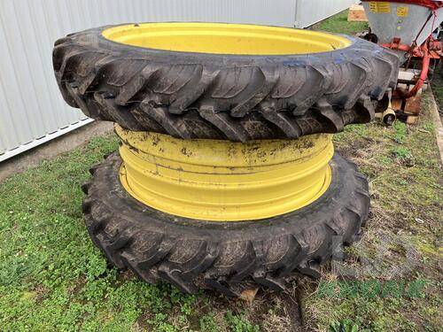 Taurus 270/95R44