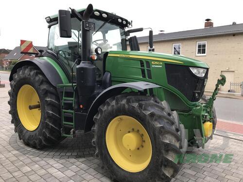 John Deere 6250R