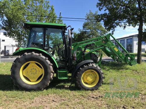 John Deere 5075E