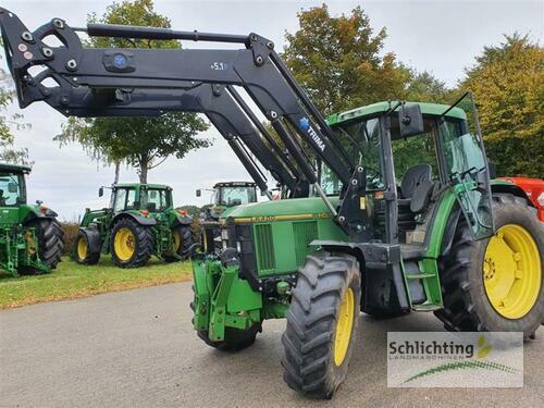 Traktor John Deere - 6400