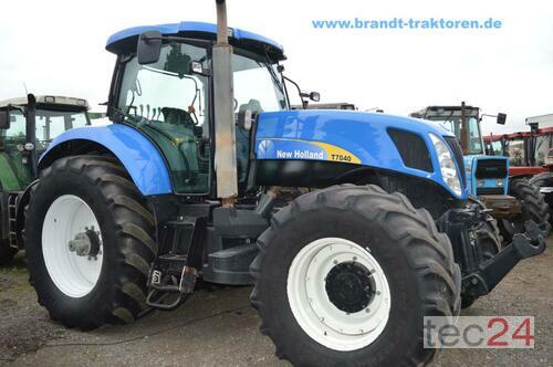 Traktor New Holland - T 7040