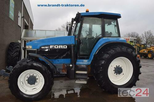 Traktor New Holland - 8670