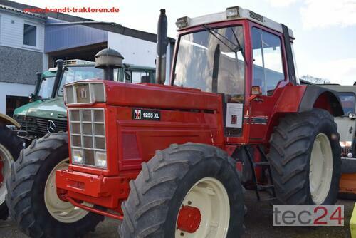 Traktor Case IH - 1255 XLA