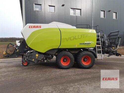Claas Quadrant 5200 Fc Evolution Anul fabricaţiei 2022 Wassertrüdingen
