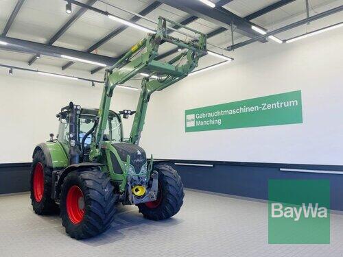 Fendt 718 Vario SCR Profi Încărcător frontal Anul fabricaţiei 2012